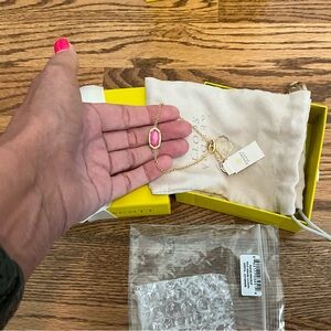 NWT Kendra Scott Elaina Gold Bracelet in Azalea Illusion w/gift box and bag!